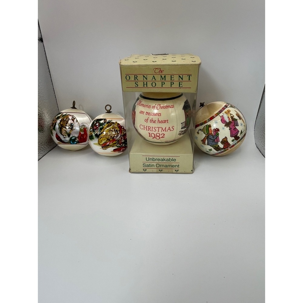 Vintage American Greetings Satin Ornaments 1982 Memories of Christmas Set of 4